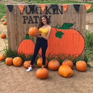 Meet your Posher, Debbie